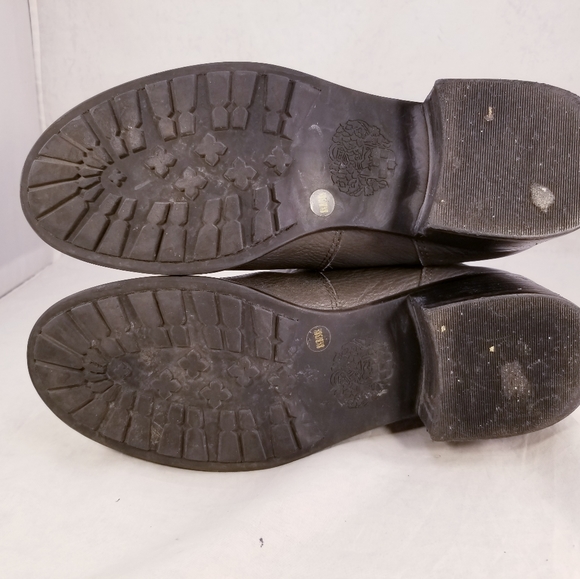 VINCE CAMUTO WALT BIG STUDS BUCKLE ZIPPER GRAY LEATHER WOMEN BOOTS 8.5B/38.5 - Picture 8 of 11